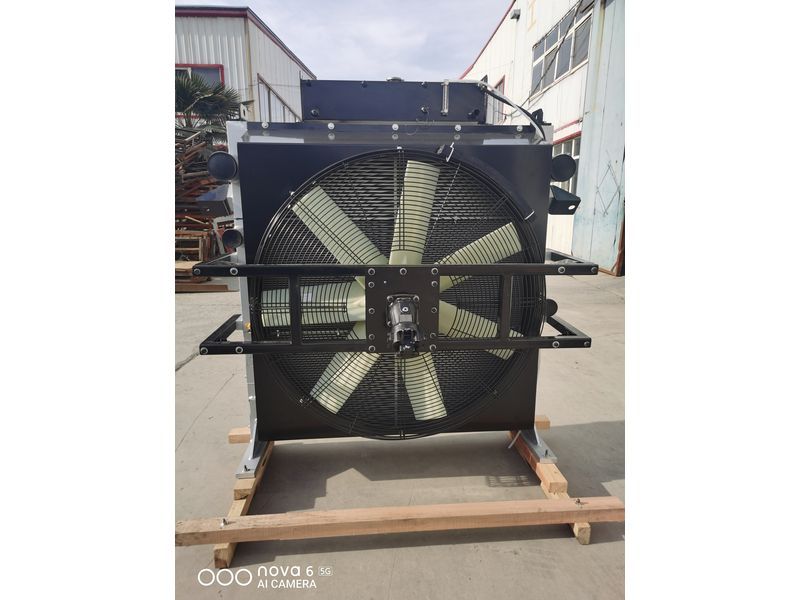 配套：康明斯QSK19-C760煤礦通井機(jī)散熱器