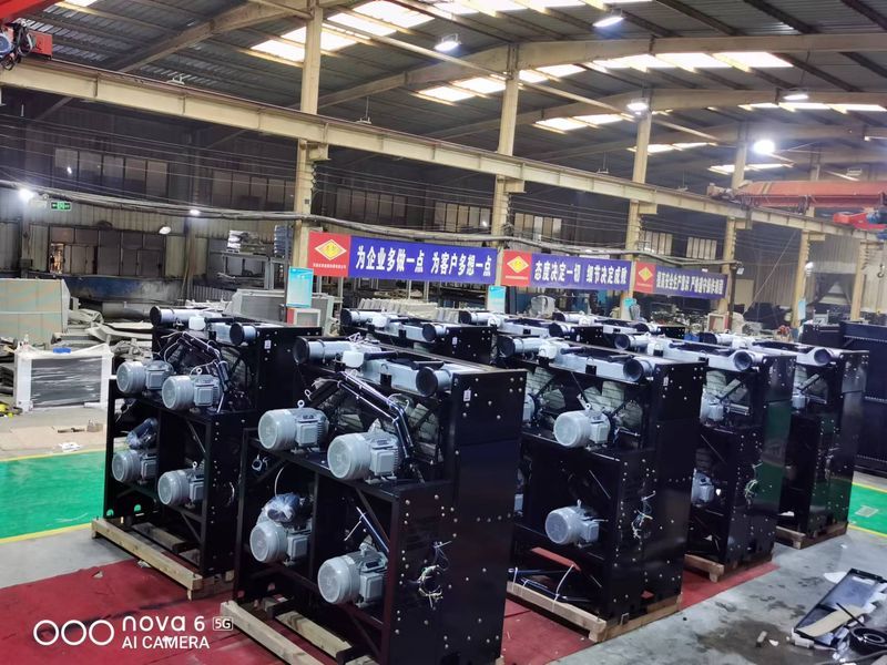 配套：濰柴博杜安12M33D1320E310 出口專(zhuān)用散熱器